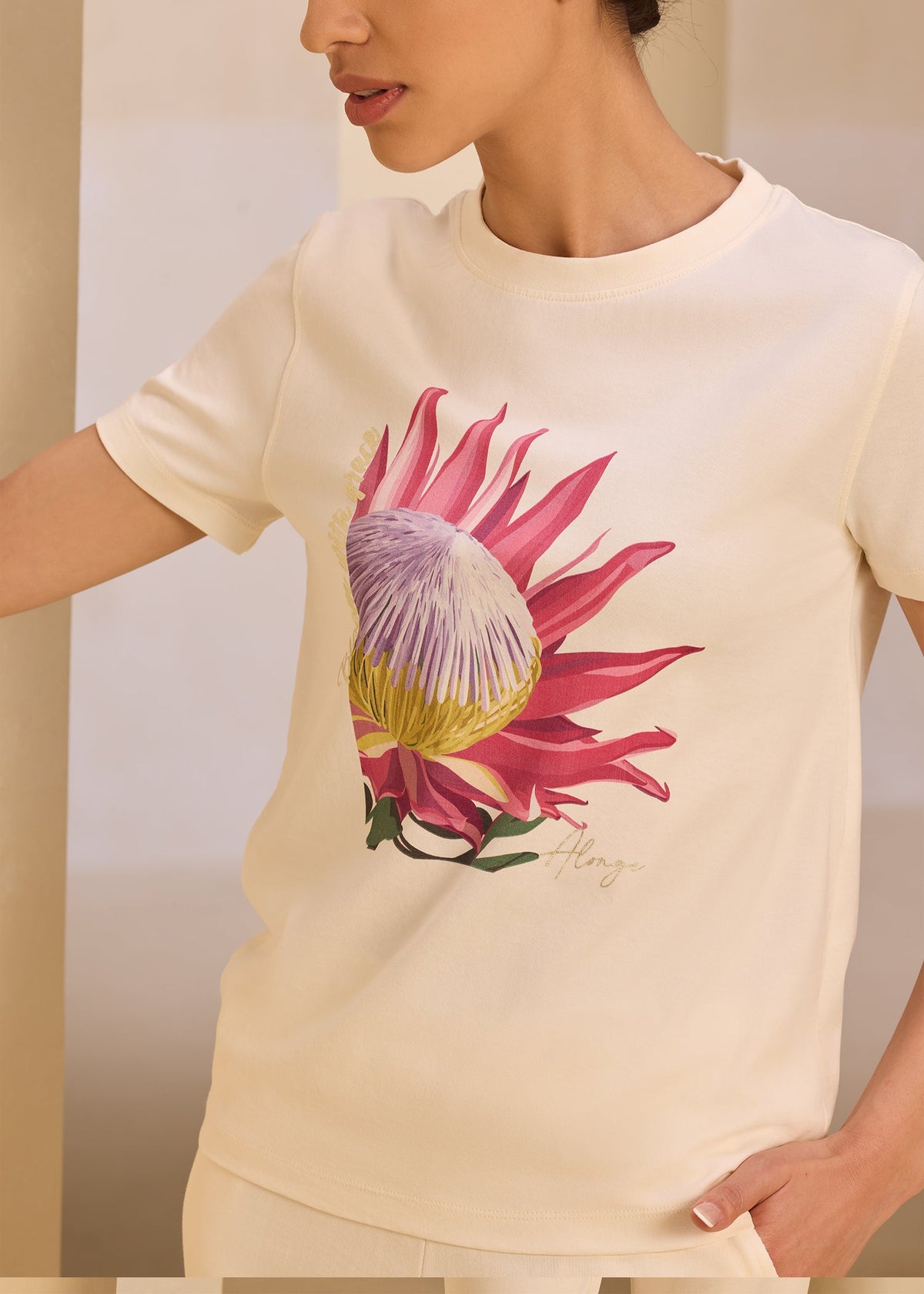 iCotton Protea Graphic Tee