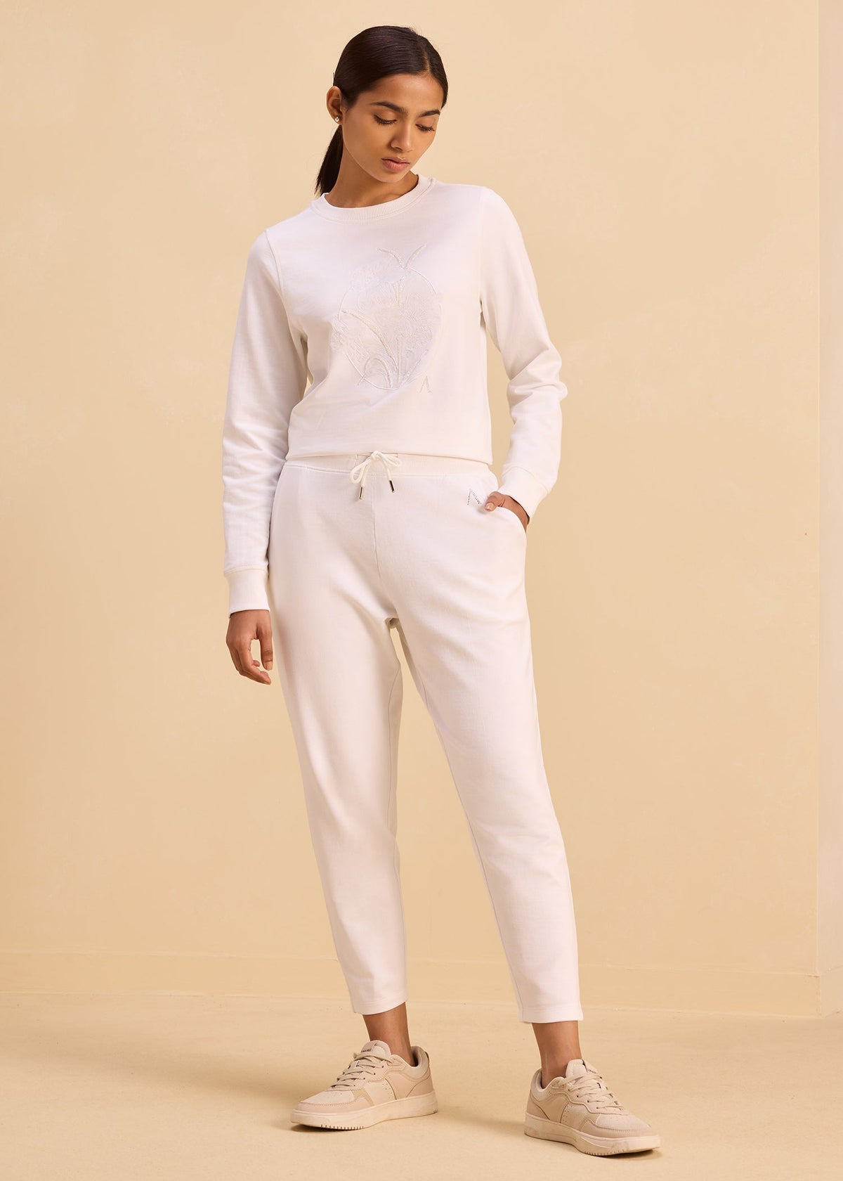 Relaxed iCotton Tapered Pants