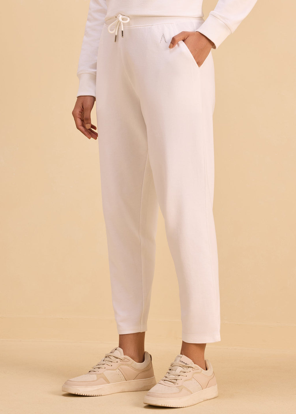 Relaxed iCotton Tapered Pants
