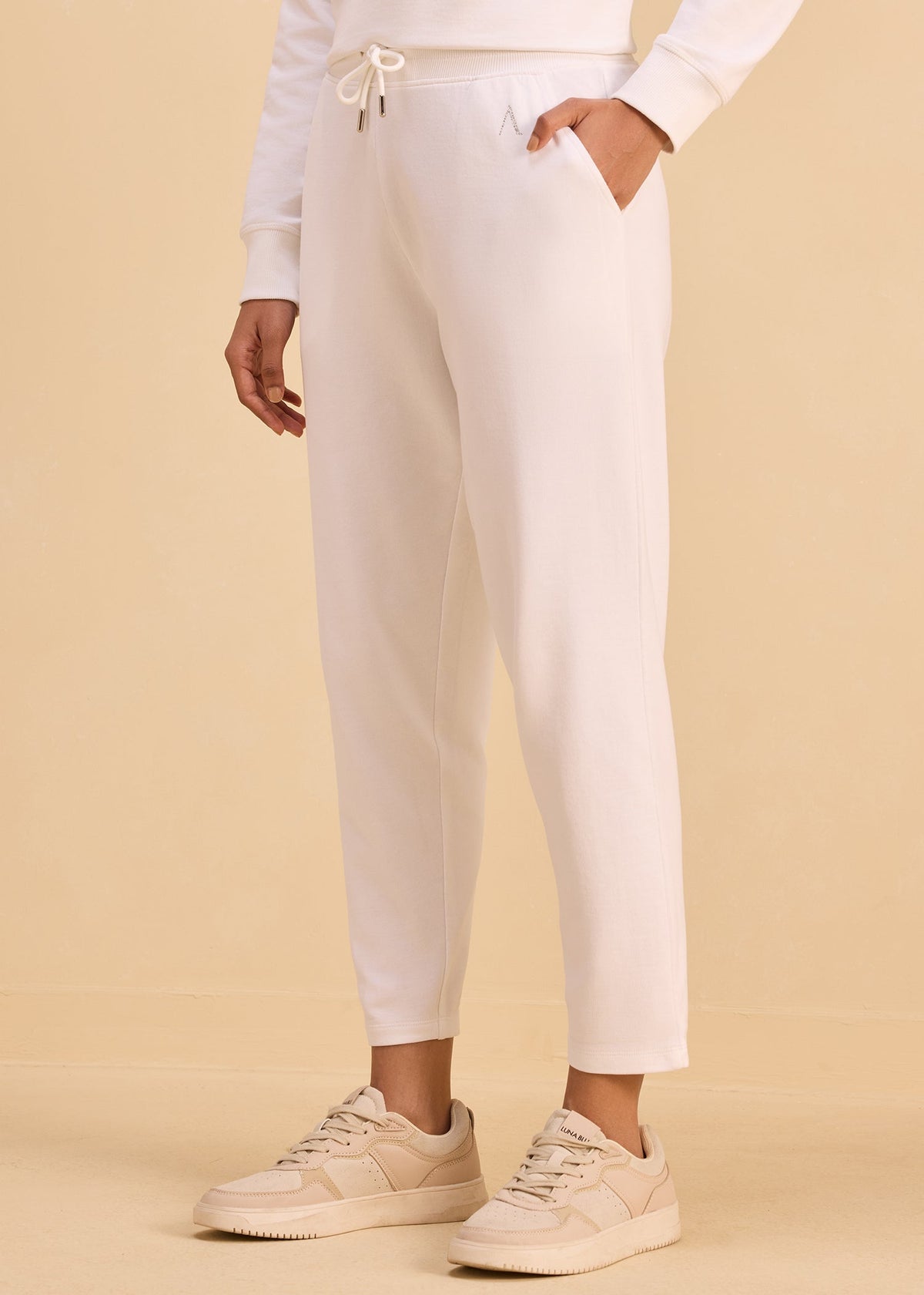 Relaxed iCotton Tapered Pants