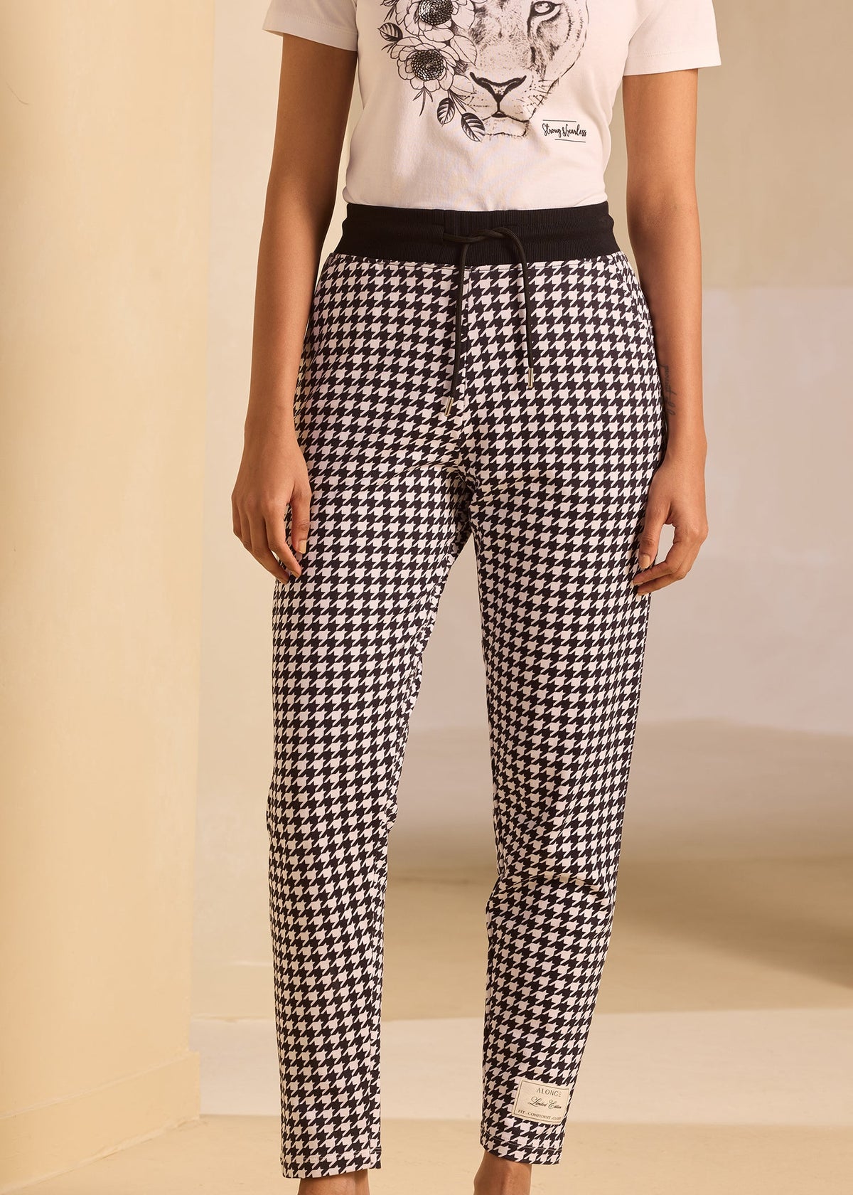 iCotton Houndstooth Tapered Pants