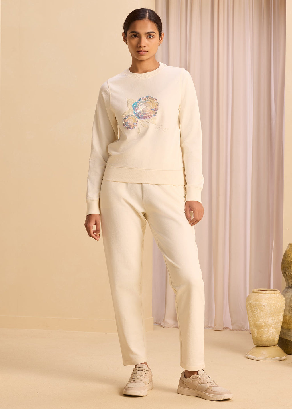 iCotton Rhinestone Tapered Pants