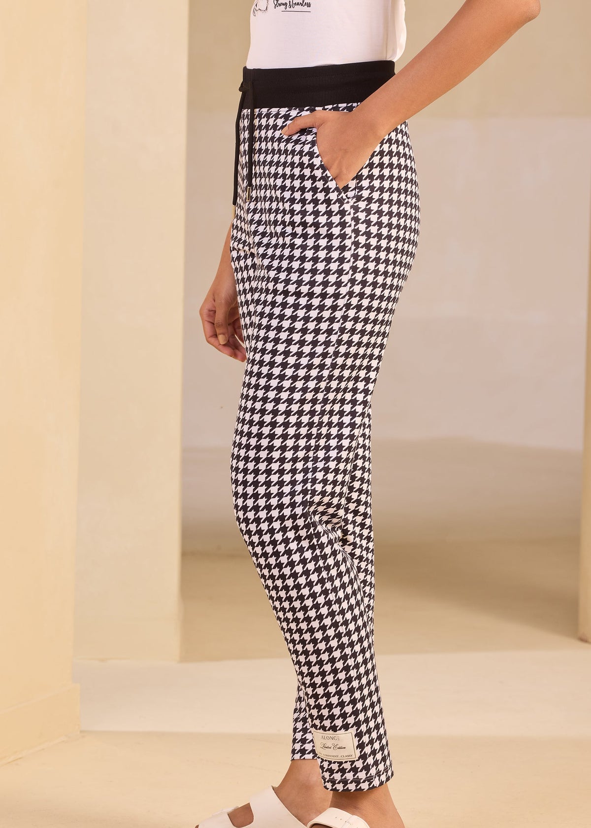 iCotton Houndstooth Tapered Pants